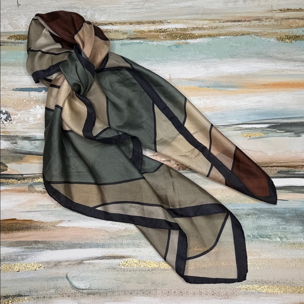 Abstract Waves Scarf in Gray Black and Chestnut